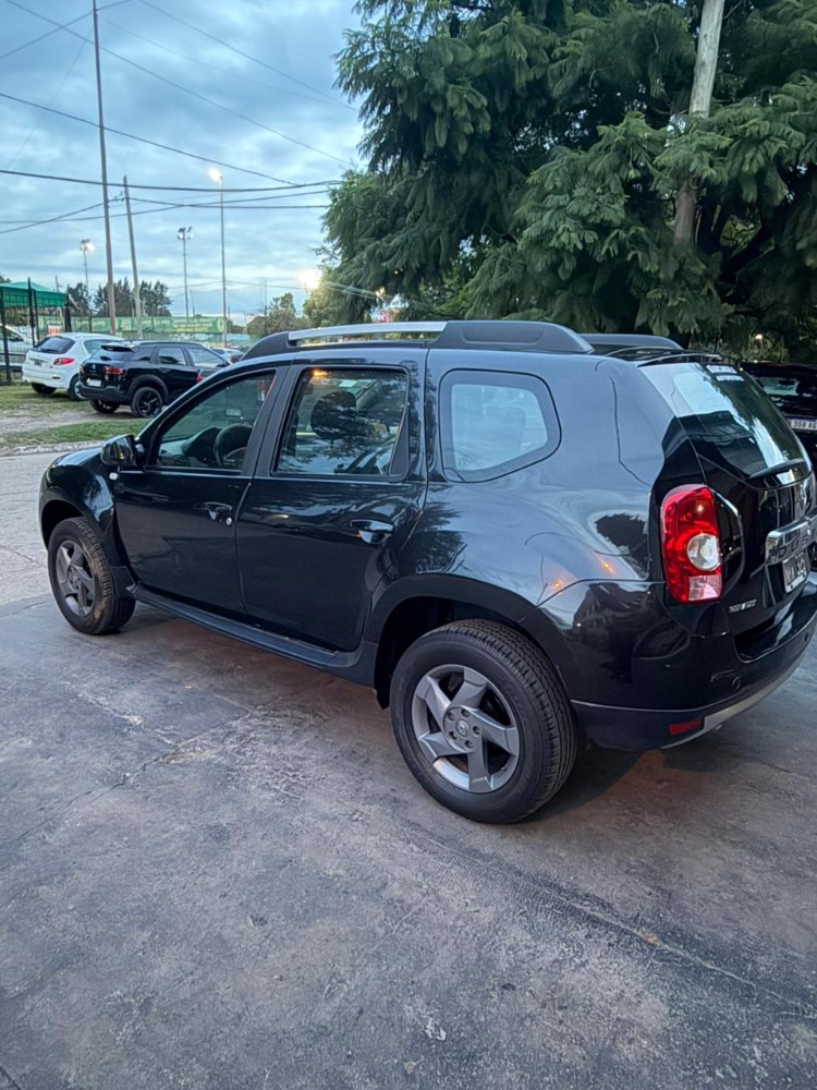 Renault DUSTER 2.0 4X4 — foto 4
